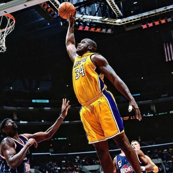 NEW!๐ฏ SHAQUILLE O'NEAL LOS ANGELES LAKERS 2001 GLOSSY 8.5x11 BASKETBALL POSTER - Picture 4 of 7